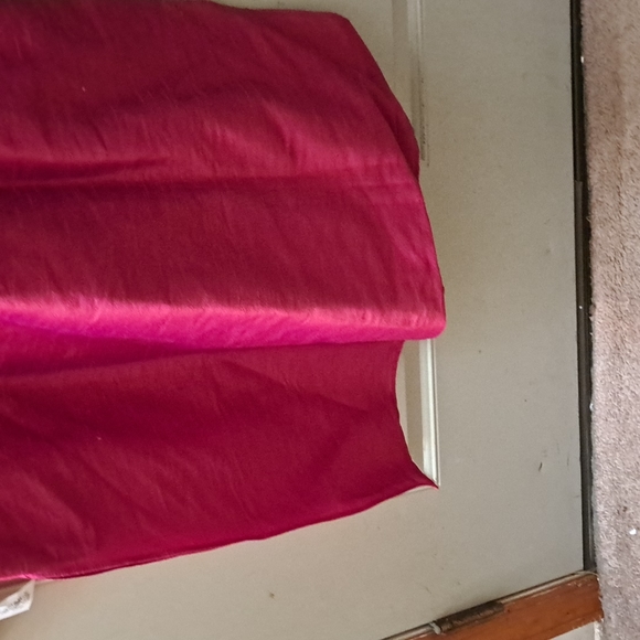 Embroidered Kurta Red Shirt - Picture 10 of 11